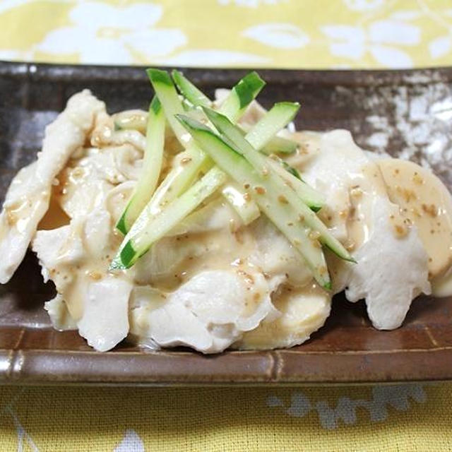 たけのこと鶏むね肉の蒸ししゃぶと肉まんとニラともやしのサラダでうちごはん（レシピ付）