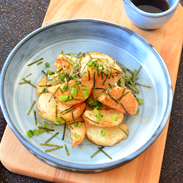 バターと麵つゆが香る長芋のさっくり揚げ♪