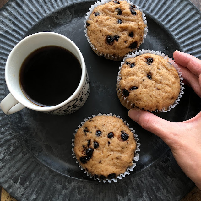 フライパンで１５分！全粒粉のモカチョコチップ蒸しケーキ