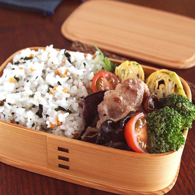 豚肉と木耳の塩麹生姜焼き・・お弁当＆全粒粉クッキー♪