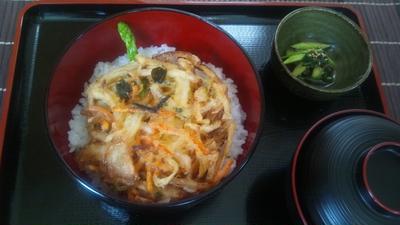 キビタンのかき揚げ丼