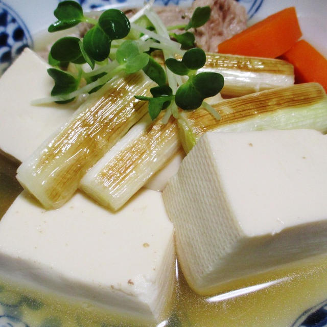 豆腐と焼きねぎの煮物＜香ばしいねぎの風味＞