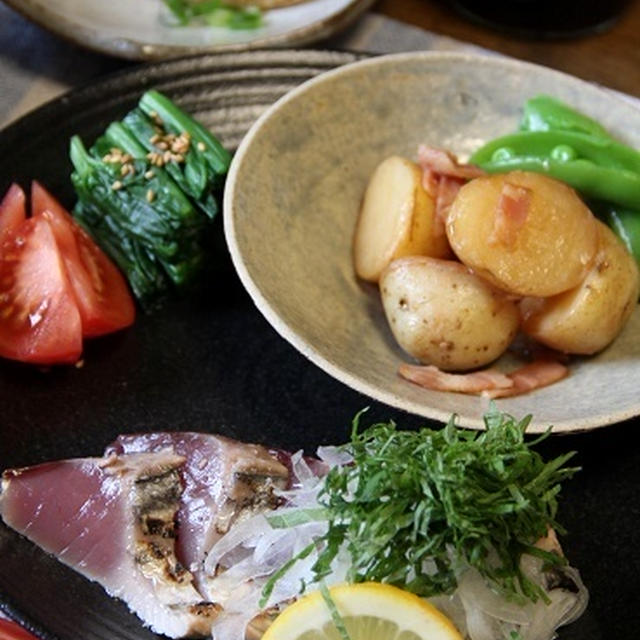 初がつおでたたき♪お手製ぽん酢で。和食晩ごはん。