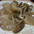 わさび醤油で食べる新鮮グミ茸（キクラゲ）のさしみ