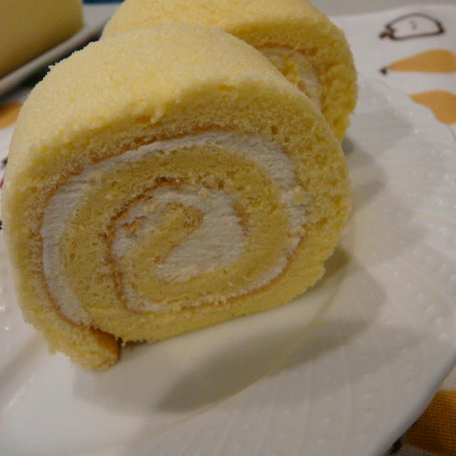 濃厚生クリーム～バニラロールケーキ