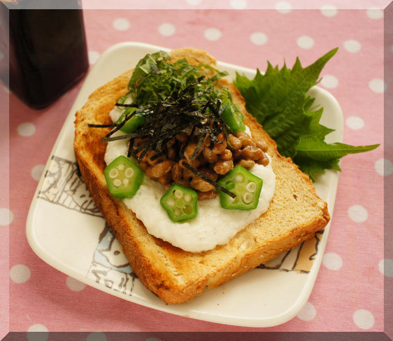 * バター醤油味 * とろねばトースト♬