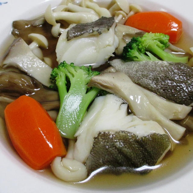 タラときのこのスープ煮 香るローリエ By Syu さん レシピブログ 料理ブログのレシピ満載