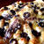 アンチョビとオニオンチーズと黒オリーブとケッパーのpizza....