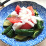 きゅうりとトマトの和漬けに山芋がけ（料亭のお味）