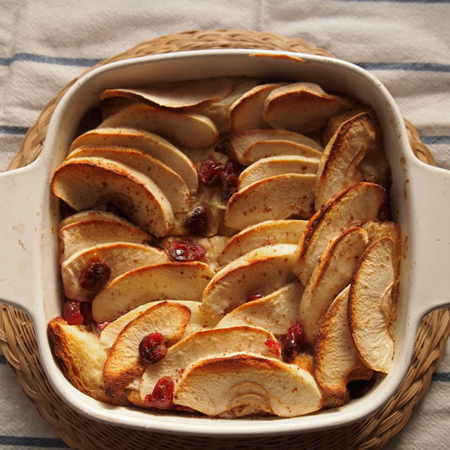 アップルクランベリーのオーブン焼きフレンチトースト By イクノさん レシピブログ 料理ブログのレシピ満載