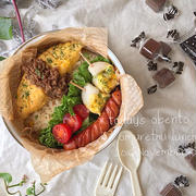 うまソースそぼろがけチーズオムレツ