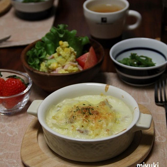 チキンマカロニグラタン。