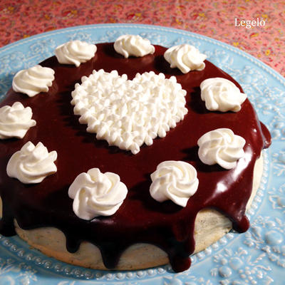 バレンタイン♪ふわしゅわ～なバニラスポンジと生チョコのケーキ☆ 卵白だけで失敗が少ないよ♪