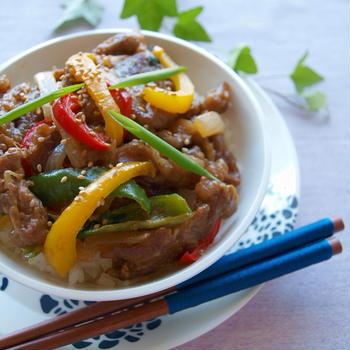 青じそ香るプルコギ丼