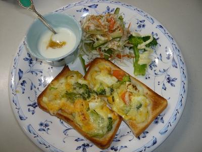 朝食に玉子トースト