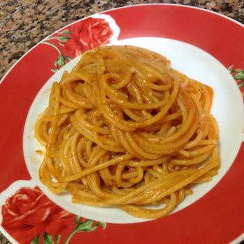 トラーパニの郷土料理「スパゲッティ・アーモンドとトマトのペースト