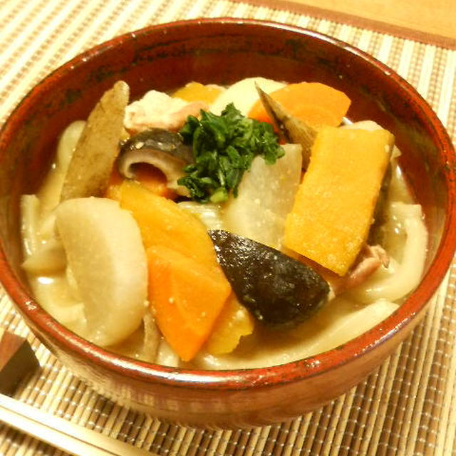 ほうとう風根菜うどん