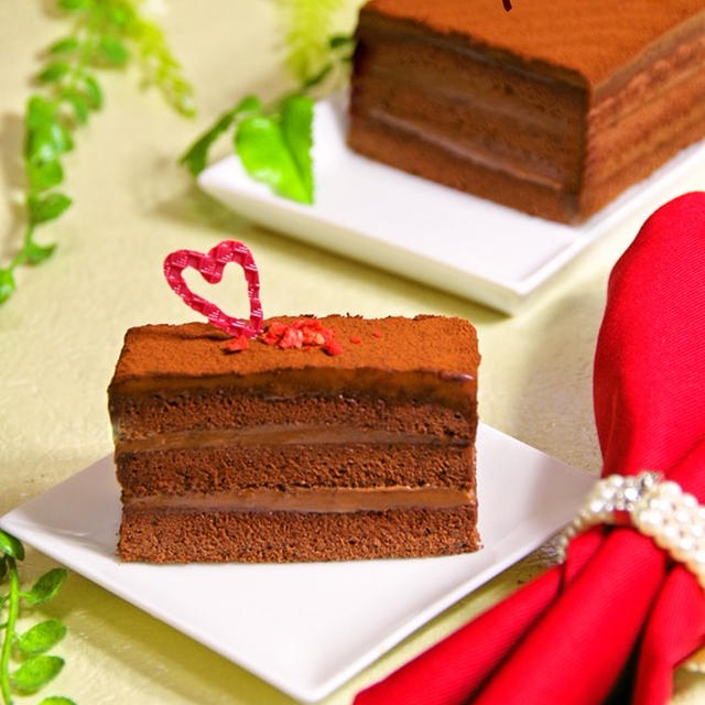 ホットケーキミックスHMで簡単お菓子♪しっとり濃厚生チョコケーキ♡バレンタインやクリスマスにも