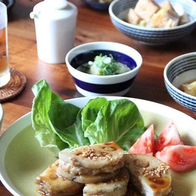 肉だねもシャキシャキ！れんこんのはさみ焼き。