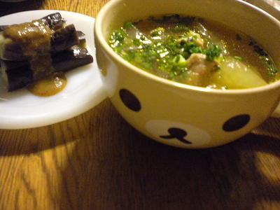 冬瓜の和風スープと蒸しナスのごま醤油