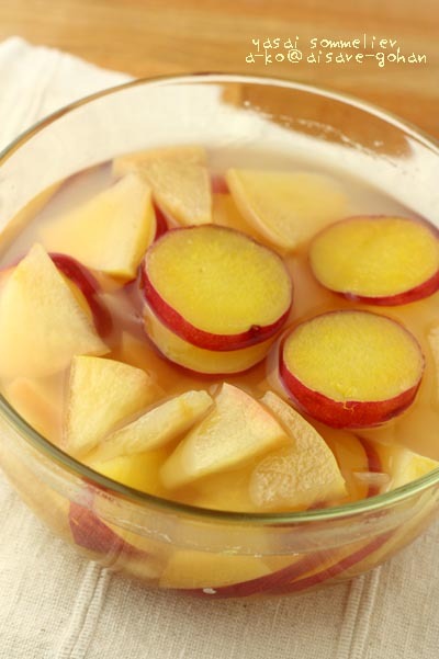 夏のひんやりデザート☆「サツマイモとリンゴの蜂蜜レモン煮」