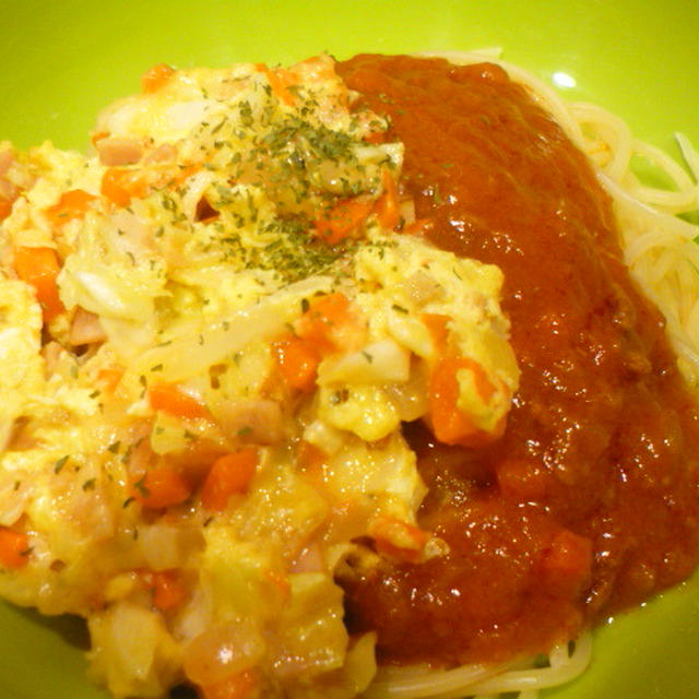 あっという間のオムミートパスタ♪