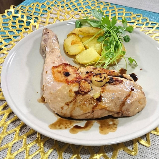 炊飯器で簡単 少量のオイルでヘルシーな骨付き鶏もも肉のコンフィ By 中村 有加利さん レシピブログ 料理ブログのレシピ満載