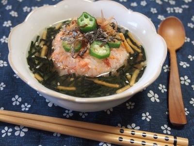 旨いっ！鮭フレーク焼きおにぎりde茶漬け