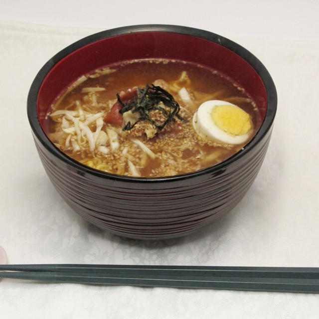 梅キャベ漬けonラーメン