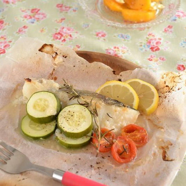白身魚とズッキーニの蒸し焼き ローズマリー風味 By 柴田真希さん レシピブログ 料理ブログのレシピ満載