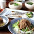野菜炒めの肉みそがけ と さんまの塩焼き。