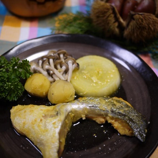 秋鮭カマの醤油麹漬け☆包み焼き