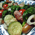 ソーセージと野菜のニンニク炒め