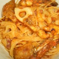 レシピブログ　買い置き食材で作るマ・マー早ゆでパスタレシピ②　ワタリガニとレンコンのナポリタン