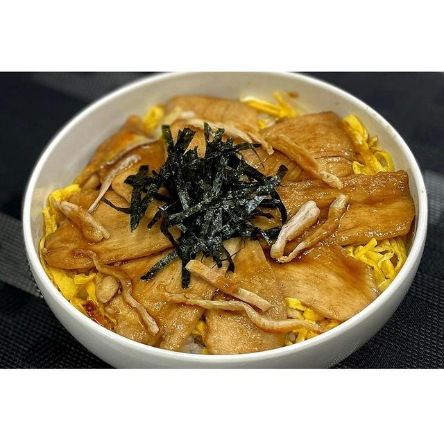 照り焼きで美味しく♪鶏むね肉もやわらか！鶏てり丼★
