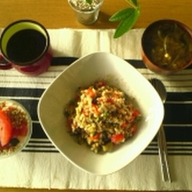 茄子とツナのもち麦リゾット風ごはん