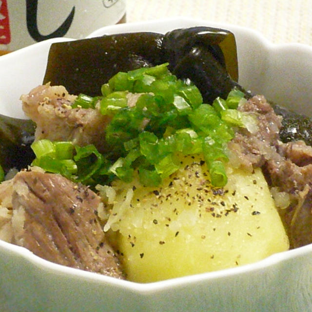 すじ昆☆じゃが芋の白だし煮