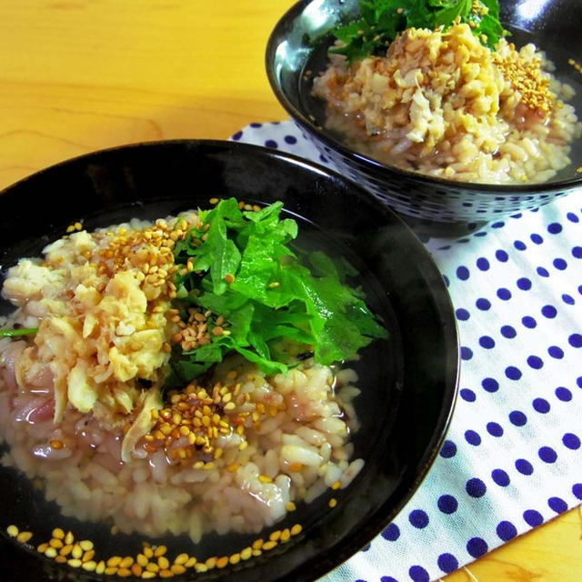 旨味たっぷり！！鯛アラのお茶漬け