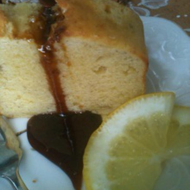 バナナパウンドケーキ 紅茶ソース添え By ささっちさん レシピブログ 料理ブログのレシピ満載