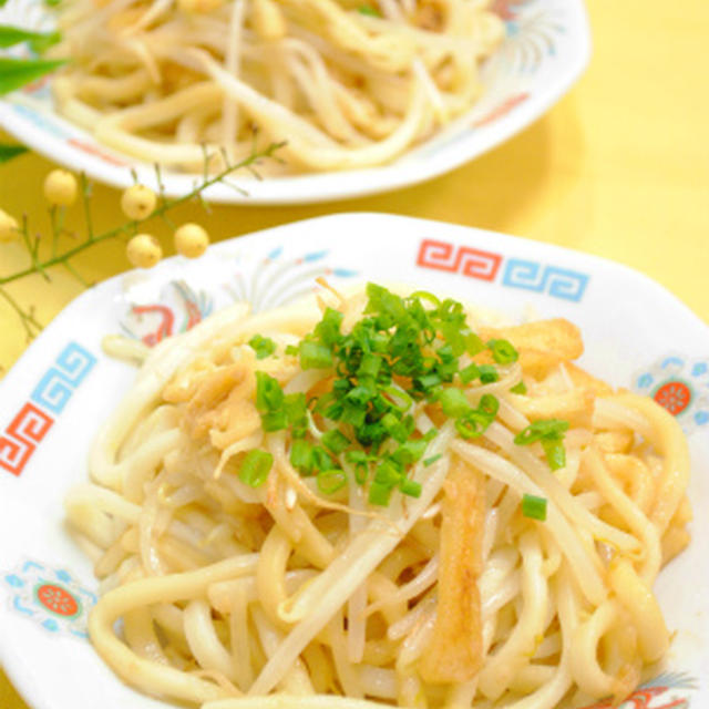 もやしと 油揚の 醤油糀 焼うどん ☆