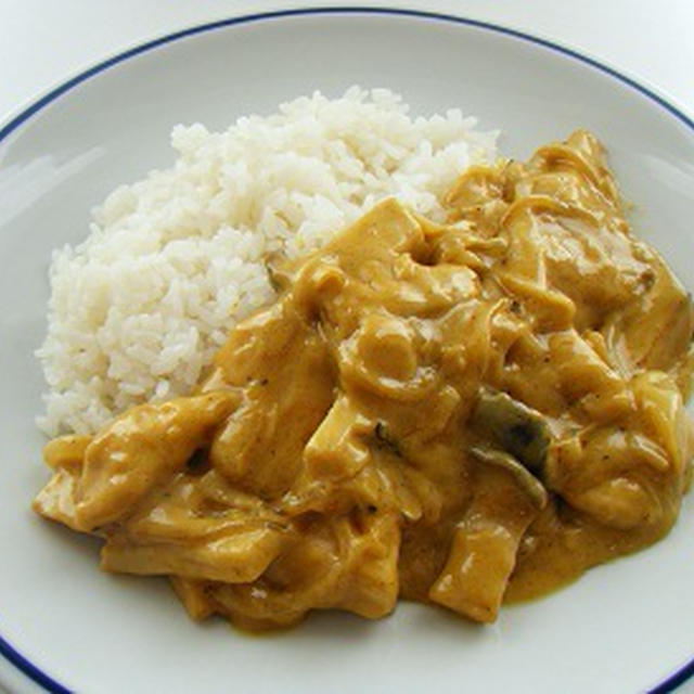 エリンギと鶏肉のまろやかクリームカレー