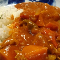 トマトジュースで煮込む☆野菜たっぷり☆トマトジュースカレー♪