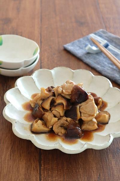 ご飯がススム☆鶏もも肉としいたけのうま煮