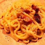 冷凍うどんで★激ウマ醤油クリームうどん