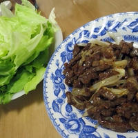 牛肉の豆鼓風味焼き　レタス包み