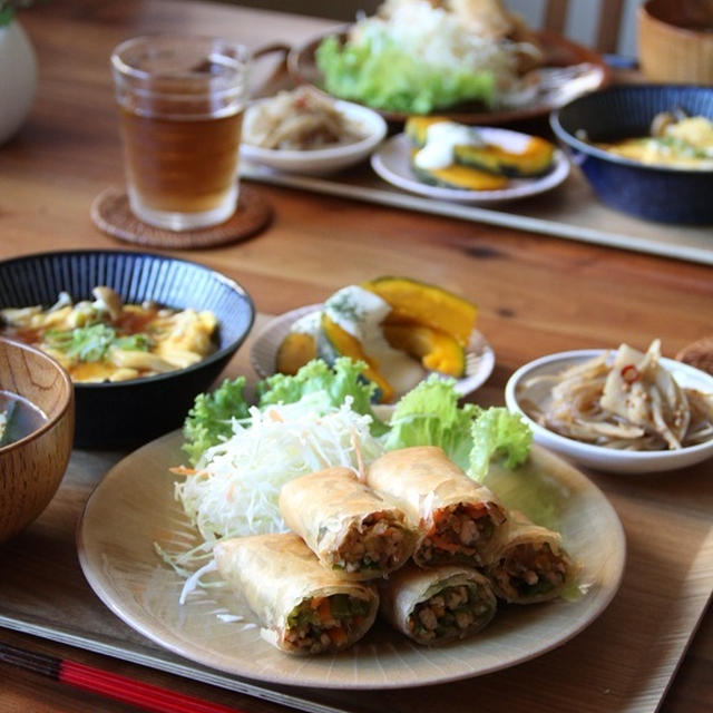 ピーマンたっぷり春巻き定食。