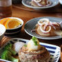根菜入りハンバーグ、温玉添え。