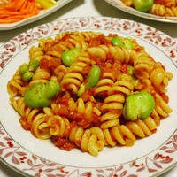 ホクホクそらまめたっぷり☆オレガノ香るトマトソースフジッリ　-Tomato sauce containing fully broad bean fusilli - -Recipe No.1368-