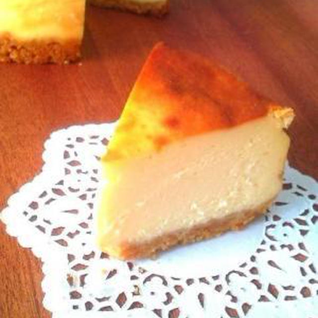 簡単 しっとり濃厚ベイクドチーズケーキ By Muguetさん レシピブログ 料理ブログのレシピ満載