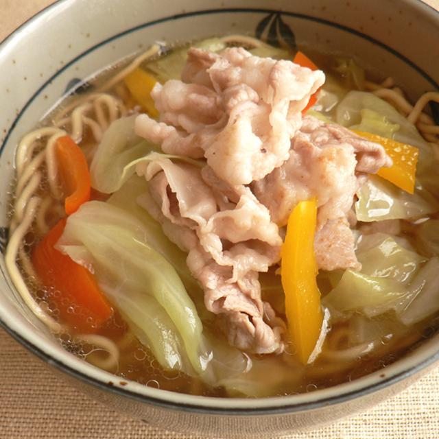 豚バラ・キャベツ・パプリカ・彩りラーメン